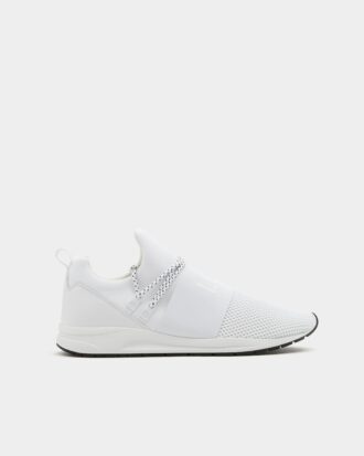 Soft elastic sneakers